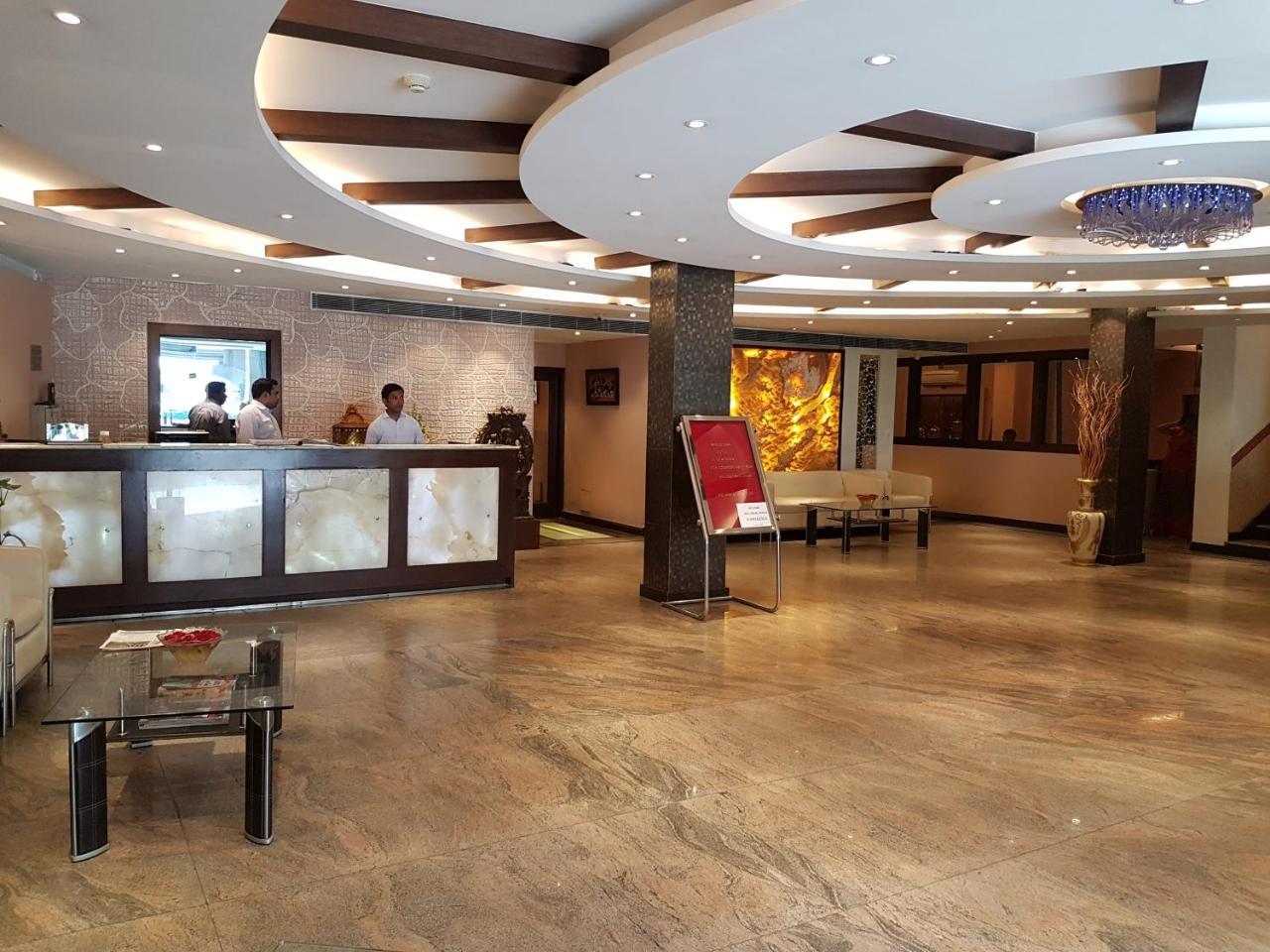 Airport Hotel Le Seasons Nueva Delhi Exterior foto